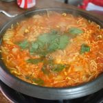 【台北新莊美食】超越原味牛排，便宜的價錢吃的到高品質的牛排，非凡大探索推薦又一熱門排隊店！ @小環妞 幸福足跡