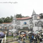 【曼谷水上市場一日遊】美功鐵道市場,安帕瓦水上市場,樹中廟,泰式餐廳,螢火蟲 @小環妞 幸福足跡