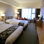 [苗栗賞桐花]˙四月雪紛飛，鋪上一層白色的地毯 ♥ 客家大院桐花公園 (4/13花況) @小環妞 幸福足跡