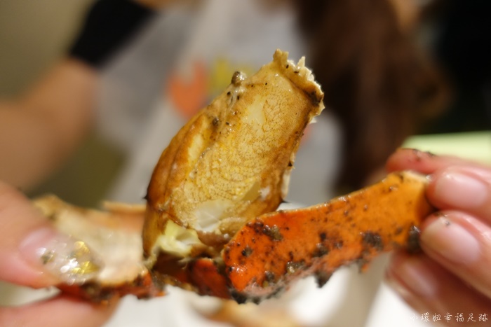 【新加坡必吃螃蟹】珍寶海鮮樓辣螃蟹Jumbo Seafood,記得訂位! @小環妞 幸福足跡