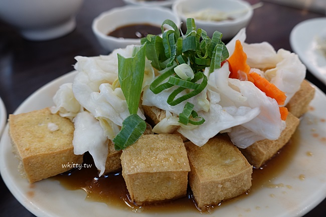 【億哥牛肉湯】台南24小時美食,菜單超多樣！牛肉湯好喝 @小環妞 幸福足跡