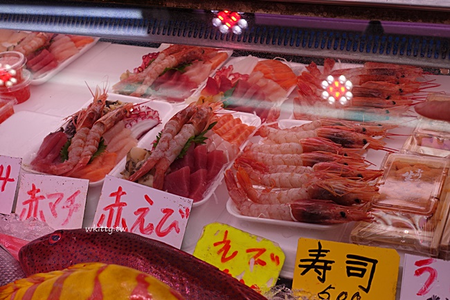 【沖繩那霸牧志公設市場】平價便宜海鮮,代客料理現買現吃超新鮮 @小環妞 幸福足跡