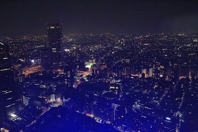 【東京免費夜景】東京都廳45樓免費夜景展望室,看夜景不用花大錢 @小環妞 幸福足跡