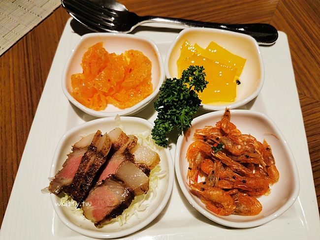 【花蓮必住飯店】太魯閣晶英酒店,早餐晚餐豐盛,頂樓峽谷泳池絕景! @小環妞 幸福足跡