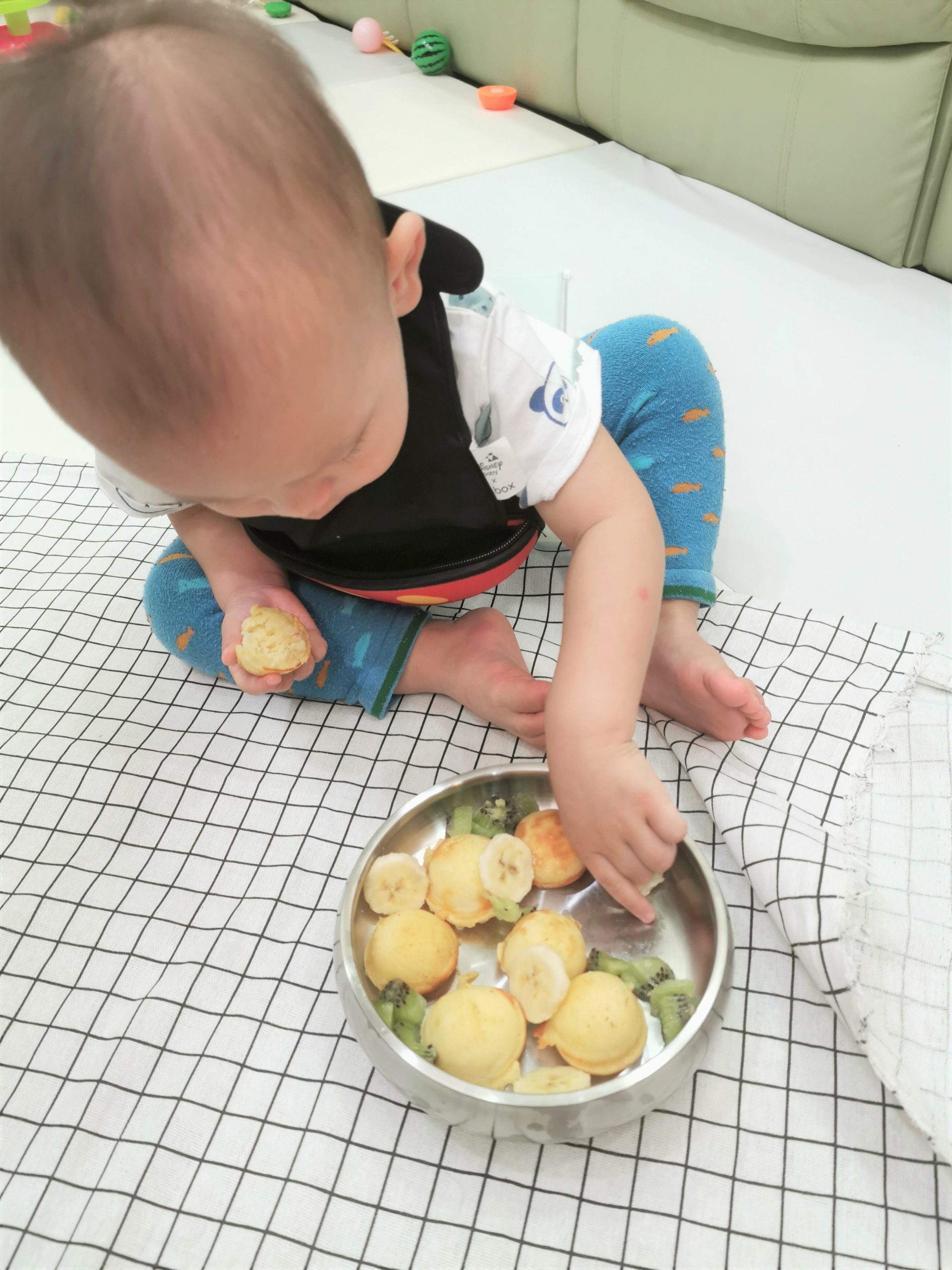 【1~2歲寶寶食物】寶寶小鬆餅製作方式,用寶寶鬆餅粉,牛奶.鬆餅粉.蛋的比例大公開! @小環妞 幸福足跡