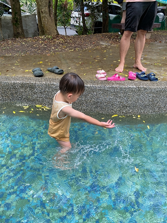 【桃米親水公園】2023夏日開放玩水啦,免費的玩水景點快帶小孩來消暑 @小環妞 幸福足跡