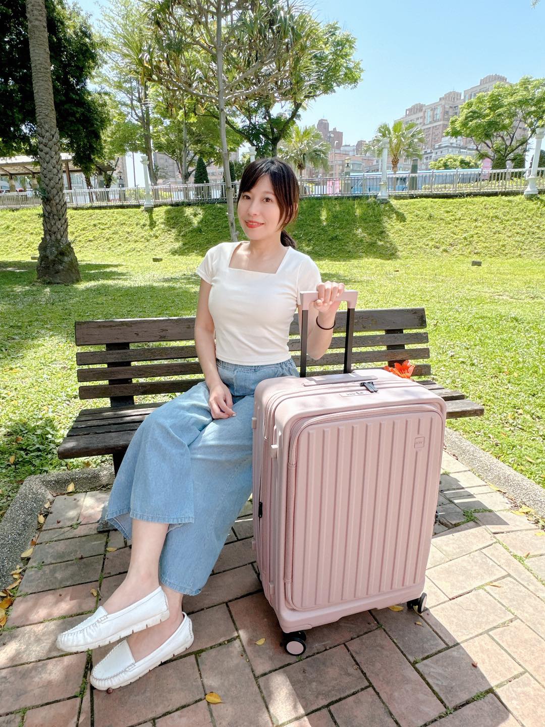 《Acer行李箱團購》顏值超高!現下最夯!現在買再加送精美小禮物! @小環妞 幸福足跡
