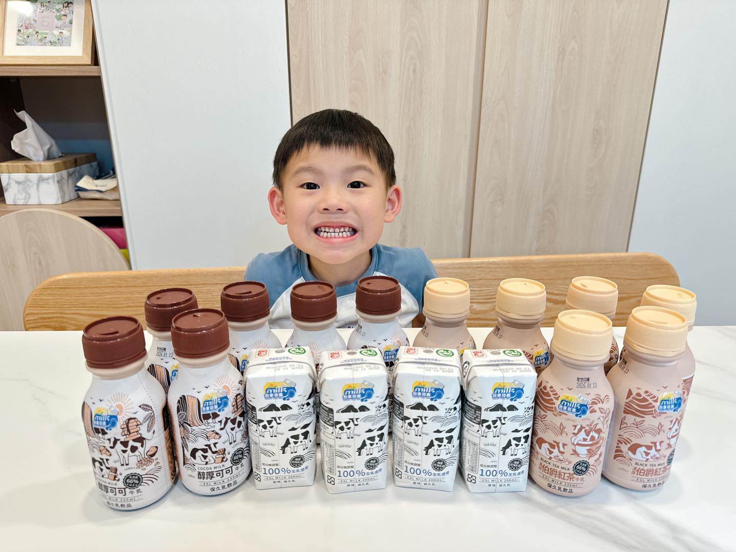 《台東初鹿保久乳團購》跟團最划算，原味牛乳、醇厚可可、濃厚伯爵紅茶‼ @小環妞 幸福足跡