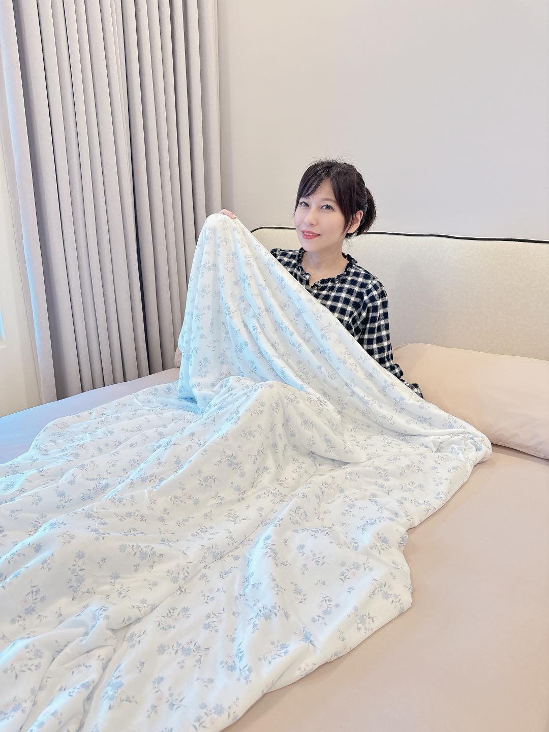 《久賴涼被團購》夏日冰冰被/夏夜緞光被，速涼降溫超有感，跟團超划算‼ @小環妞 幸福足跡